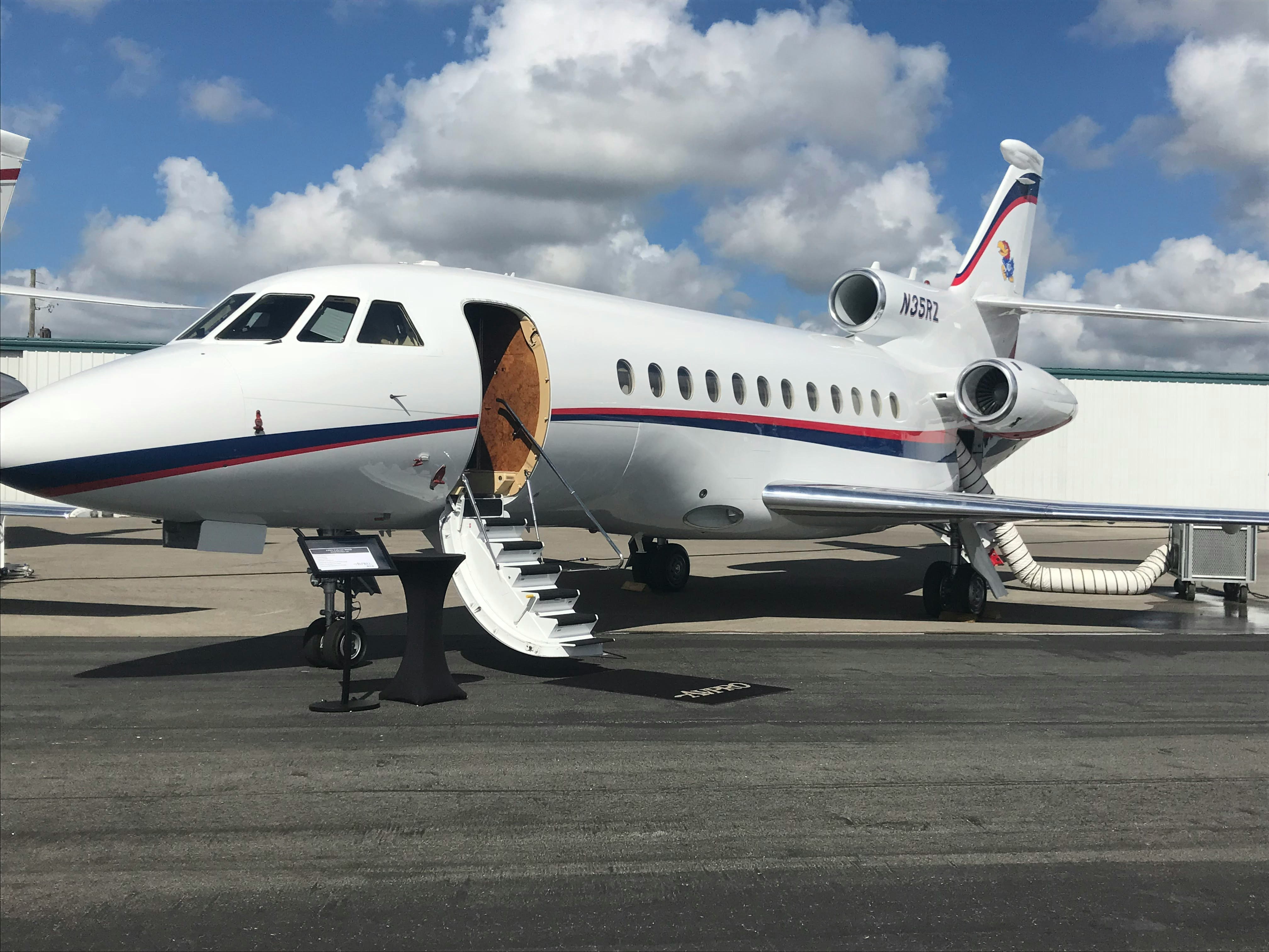 Private jet
